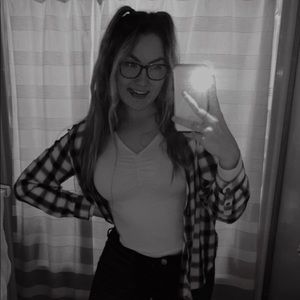 Meet your Posher, Sara